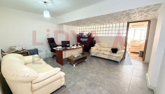 Manisa Tapu Müdürlüğü Karşısında Hazır Kurulu Ofisimiz 3+1